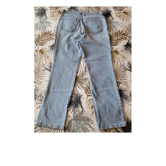 Gloria Vanderbilt Light Blue Jeans Sz 8 Short High-Rise 30" Waist Cotton Blend - Picture 3 of 3